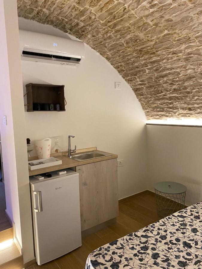 Suite Spa Of Dreams Битонто Экстерьер фото